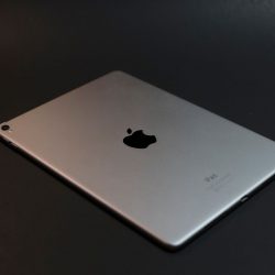 Apple Refurbished iPad